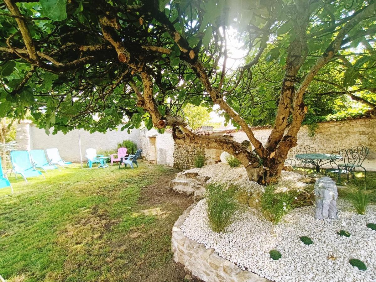 Gite 3 Etoiles Avec Spa, 2 Chambres Le Logis De Pearl Salles-sur-Mer Exteriér fotografie
